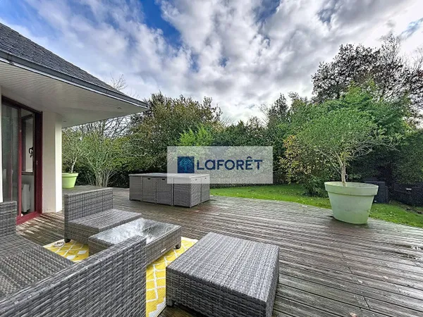 Maison 6 pièces 131 m² 