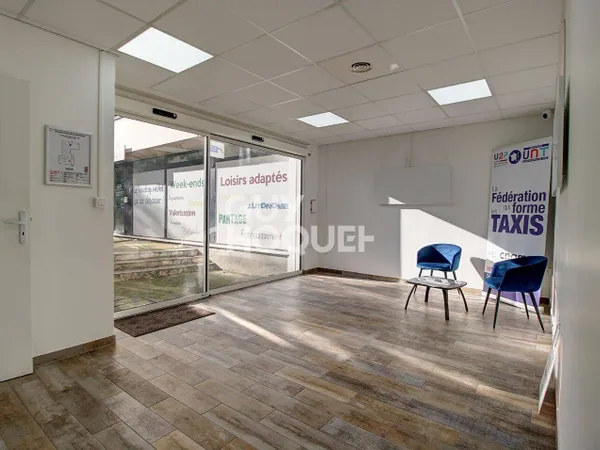 Bureaux 130 m² 