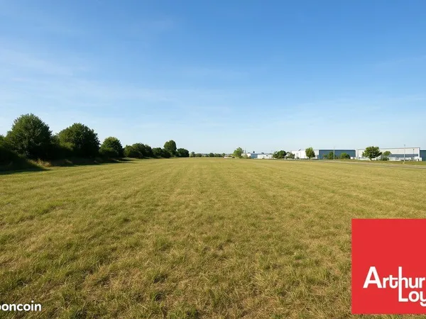 Terrain 6 647 m² La Creche 
