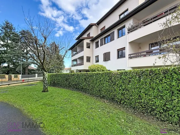 Appartement 5 pièces 103 m² 