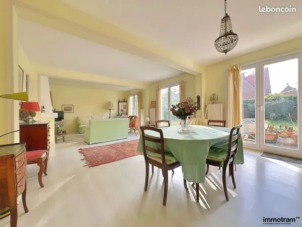 Maison 6 pièces 133 m² 