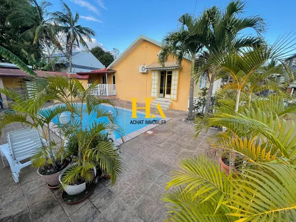 VILLA T4 RIVIERE SAINT LOUIS 