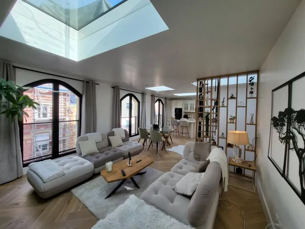 Maison 7 pièces 166 m² 