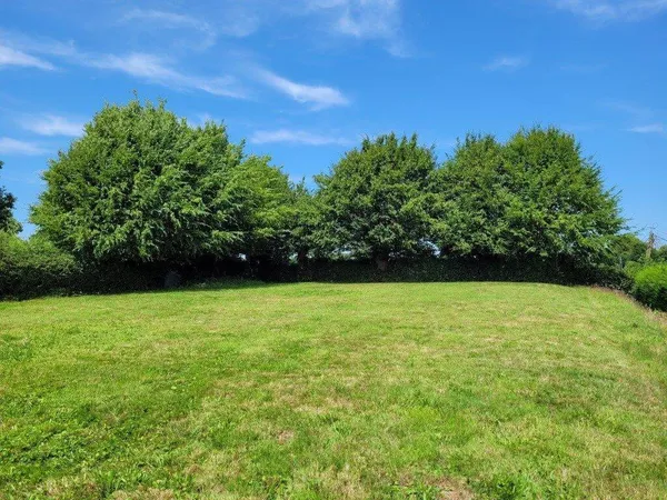 Terrain 1000 m² 
