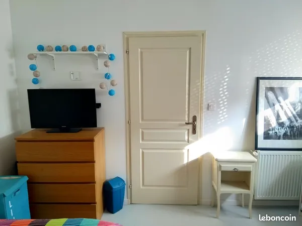 Maison chambre privative avec salle de bain 