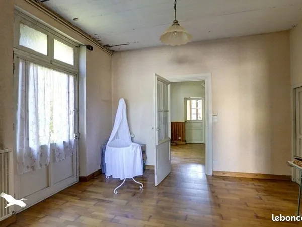 Maison de ville 8 pièces 147 m² 