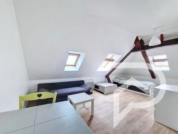 Appartement 1 pièce 16 m² 