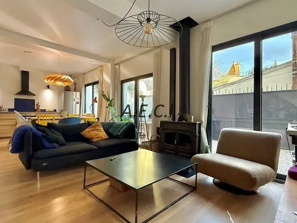 Maison 8 pièces 109 m² 
