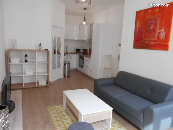 Appartement T2 meublée de 35m² CHARTRONS 
