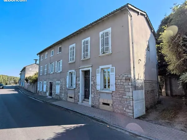 Maison 15 pièces 500 m² 