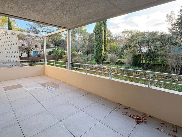P3 67m2 + terrasse+ 2 garages Les Hauts du Camplanier 