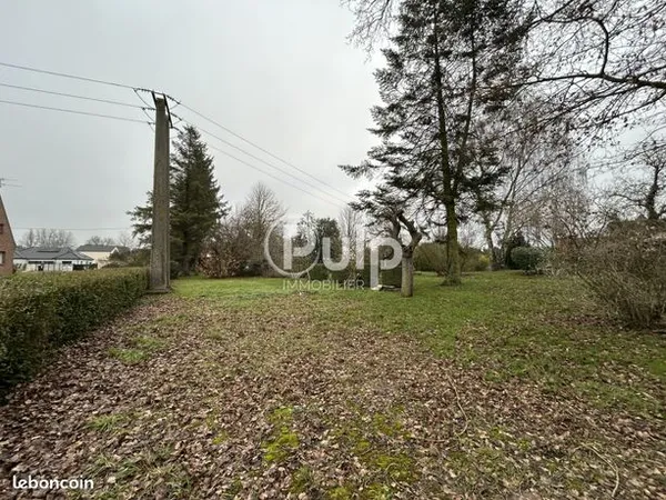 Terrain 816 m² 