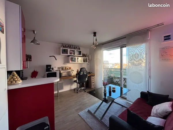 App 2 pièces centre ville 33m2 + Balcon + Garage 