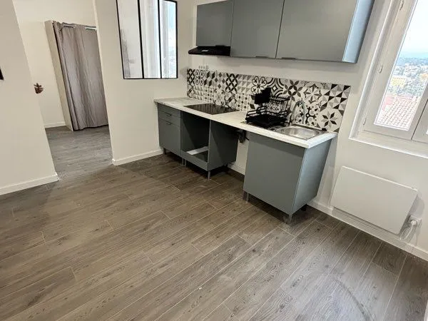 Cosy T2 rénové au coeur des villas de la Milière 
