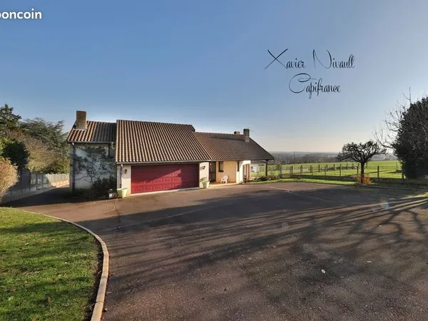 Maison 5 pièces 145 m² 