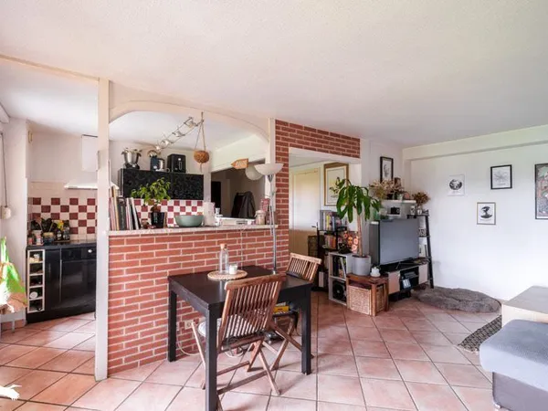 Appartement de 3 pièces principales 