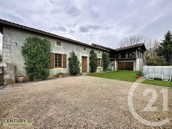 Maison 6 pièces 250 m² 