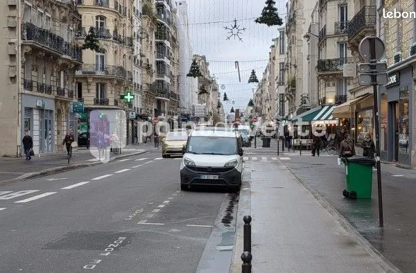 Commerce beauté/coiffure 142 m² 