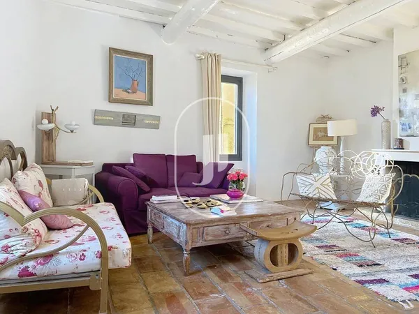 Maison 7 pièces 195 m² 