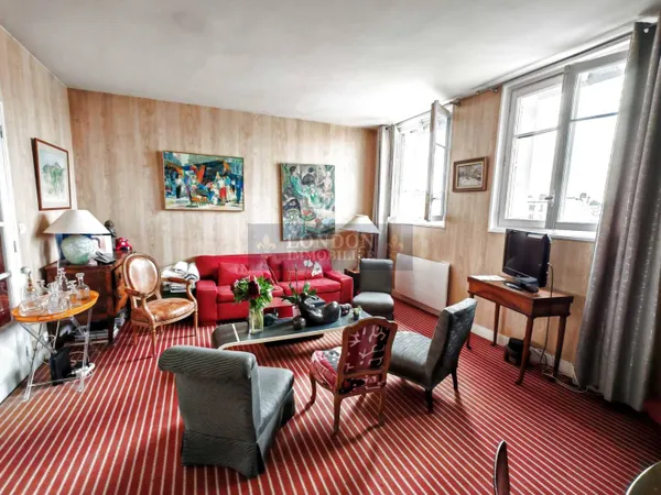 Appartement 6 pièces 114 m² 