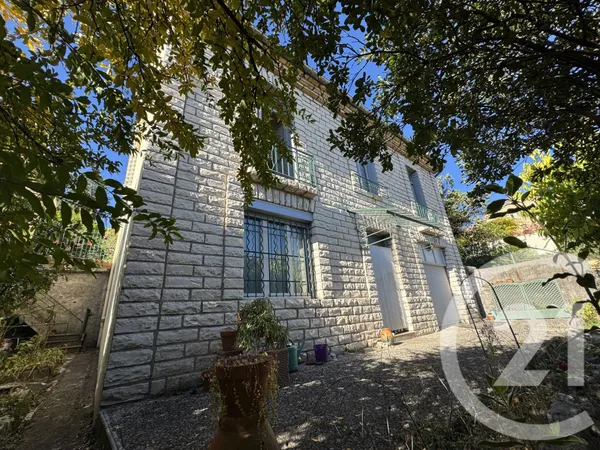 Maison 4 pièces 121 m² 