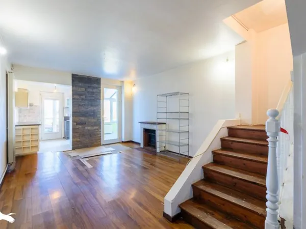 Maison de 7 pièces principales 
