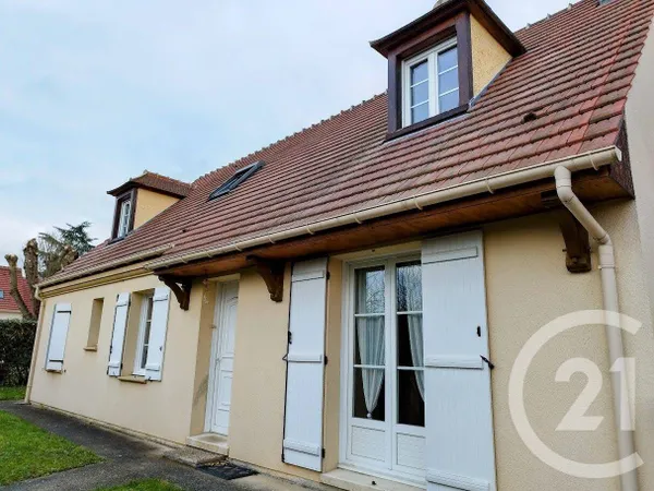 Maison 6 pièces 136 m² 