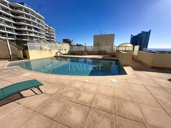 Appartement 3 pièces rénové avec jardin et véranda - Beausoleil, 