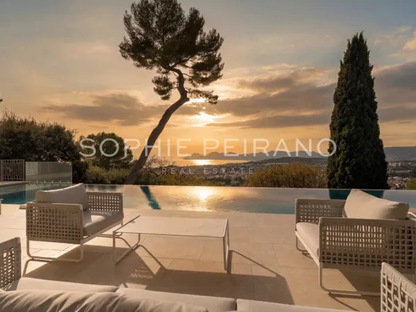 LE CANNET - VILLA VUE MER PANORAMIQUE 