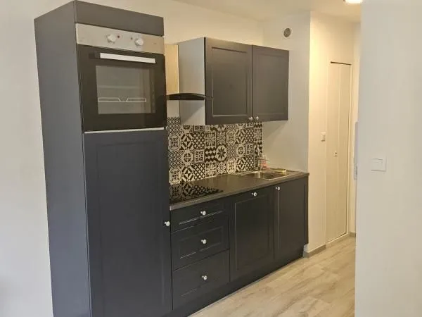 Studio 1 pièce 21 m² 
