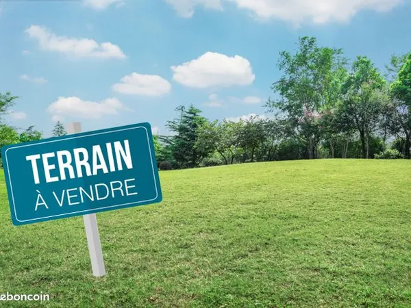 Terrain 822 m² 