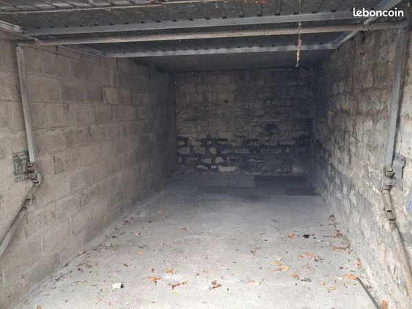Garage à louer 