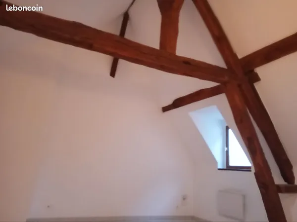 Maison à louer à Châtillon Coligny 