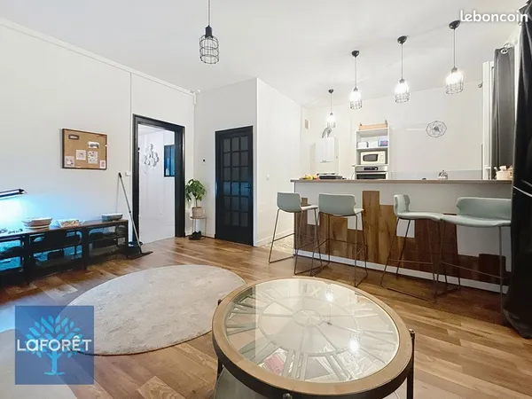 Appartement 2 pièces 112 m² 
