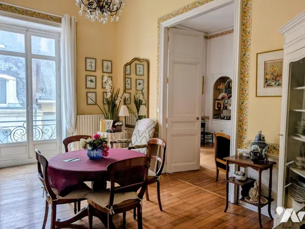 Appartement 5 pièces 105 m² 