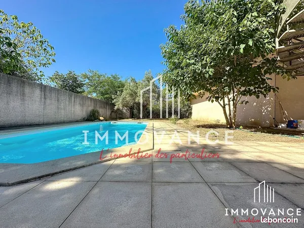 Propriété 5 pièces 152 m² 