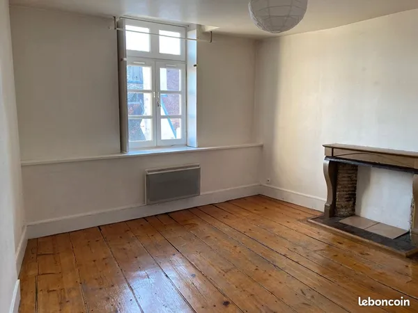 Studio 1 pièce 22 m² 
