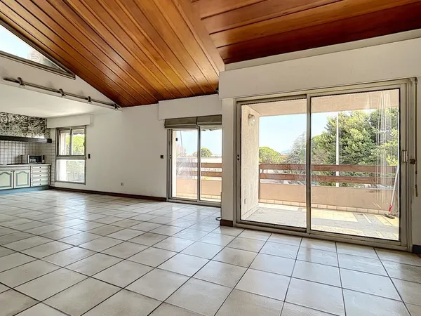 Appartement 6 pièces 118 m² 
