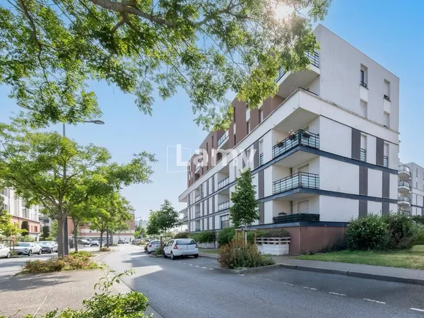 Appartement 3 pièces 61 m² 