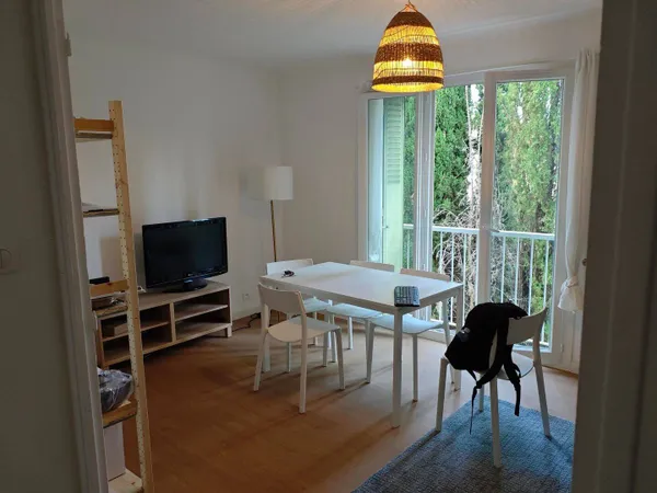 Appartement 5 pièces 74 m² 