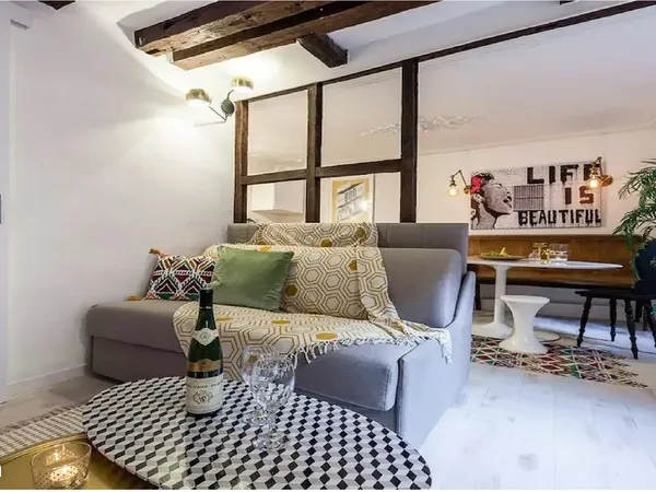 ❤ F2 Au Pied de la Cathédrale de Strasbourg 