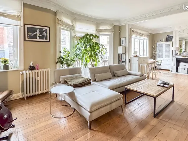 Appartement 4 pièces 141 m² 