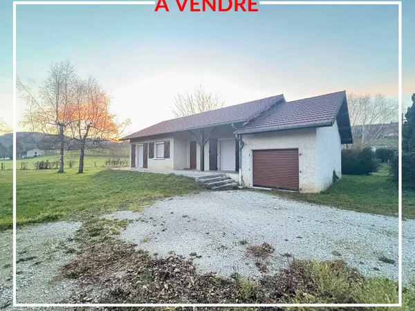 Maison de plain pied - Saint Geoire En Valdaine 