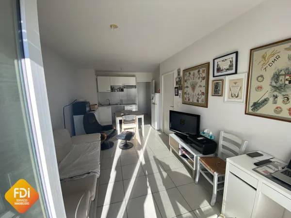 APPARTEMENT 2 PIECES DE 42.27 M2 AVEC GARAGE 