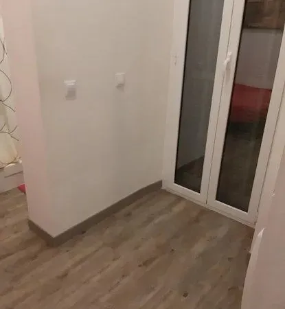 Studio 1 pièce 21 m² 