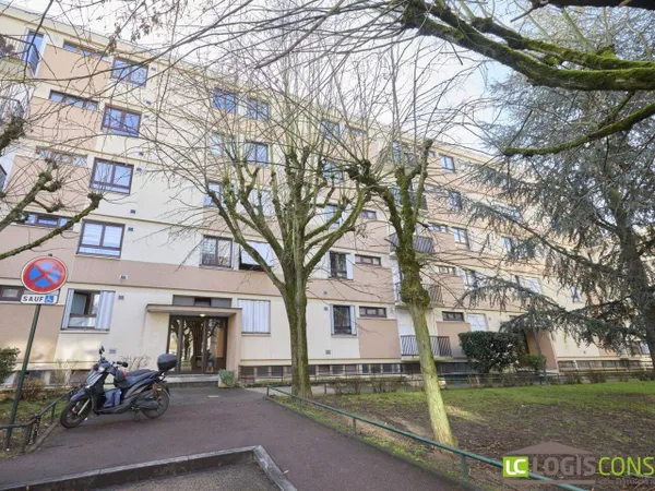 Appartement 5 pièces 82 m² 