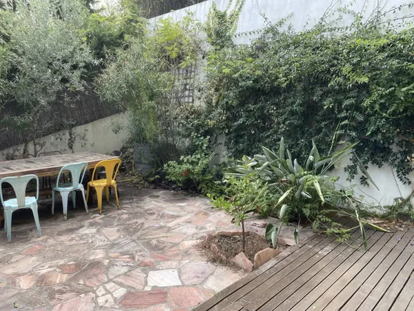Appartement 1 pièce 65 m² 