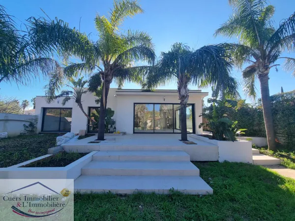 Maison de plain-pied 5 pièces 150 m² 