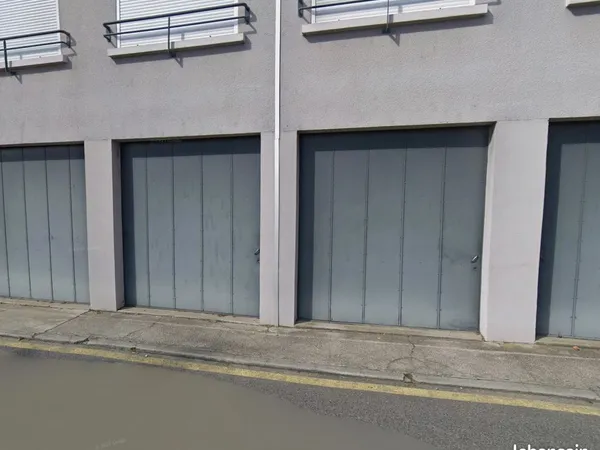 Parking/box 14 m² Tulle 
