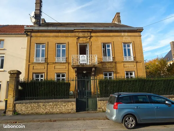 Maison 12 pièces 274 m² 